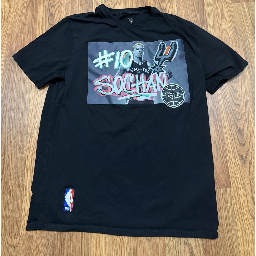 Jeremy Sochan San Antonio Spurs NBA Pro Graphic T Shirt Mens Medium Black